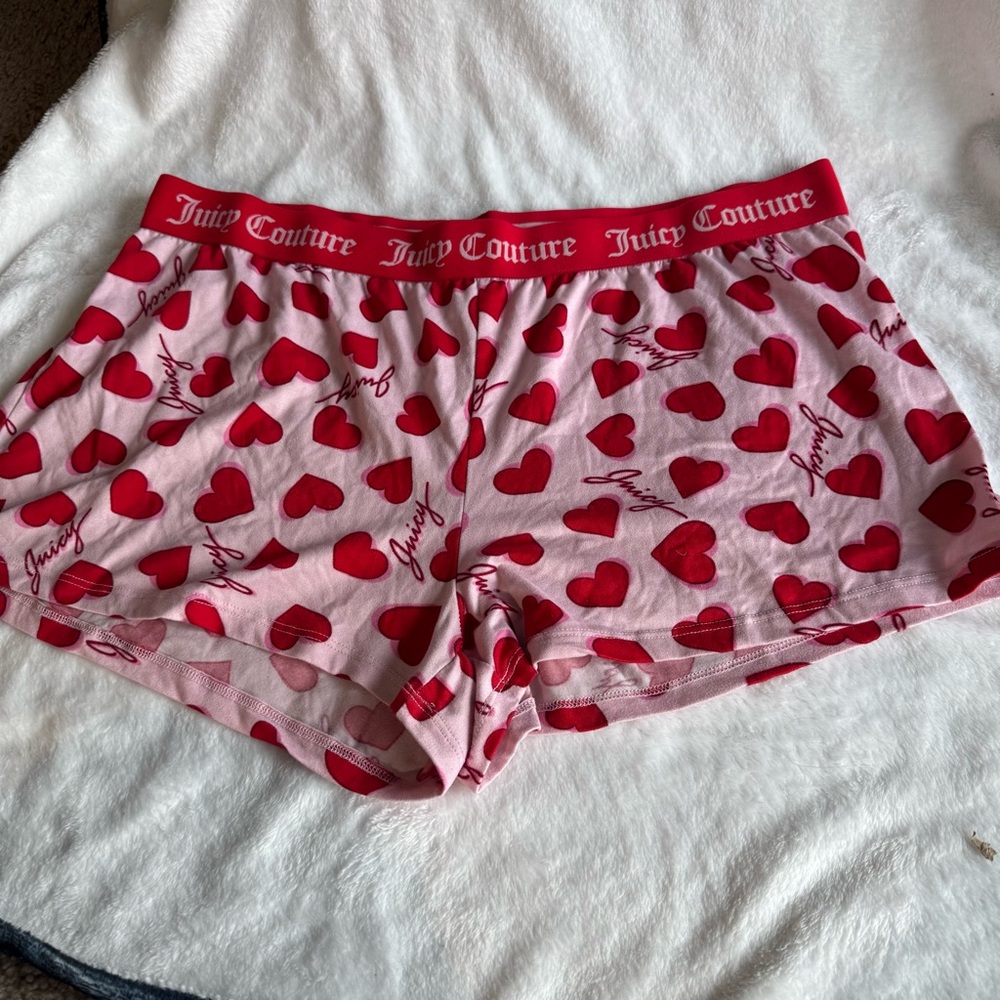 Juicy Couture Women's Heart Print Sleep Shorts - Red and pink